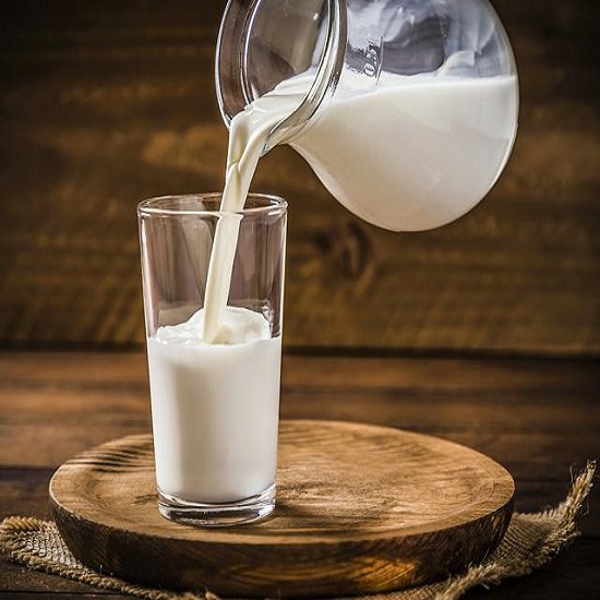 Benefits of Drinking Raw Milk