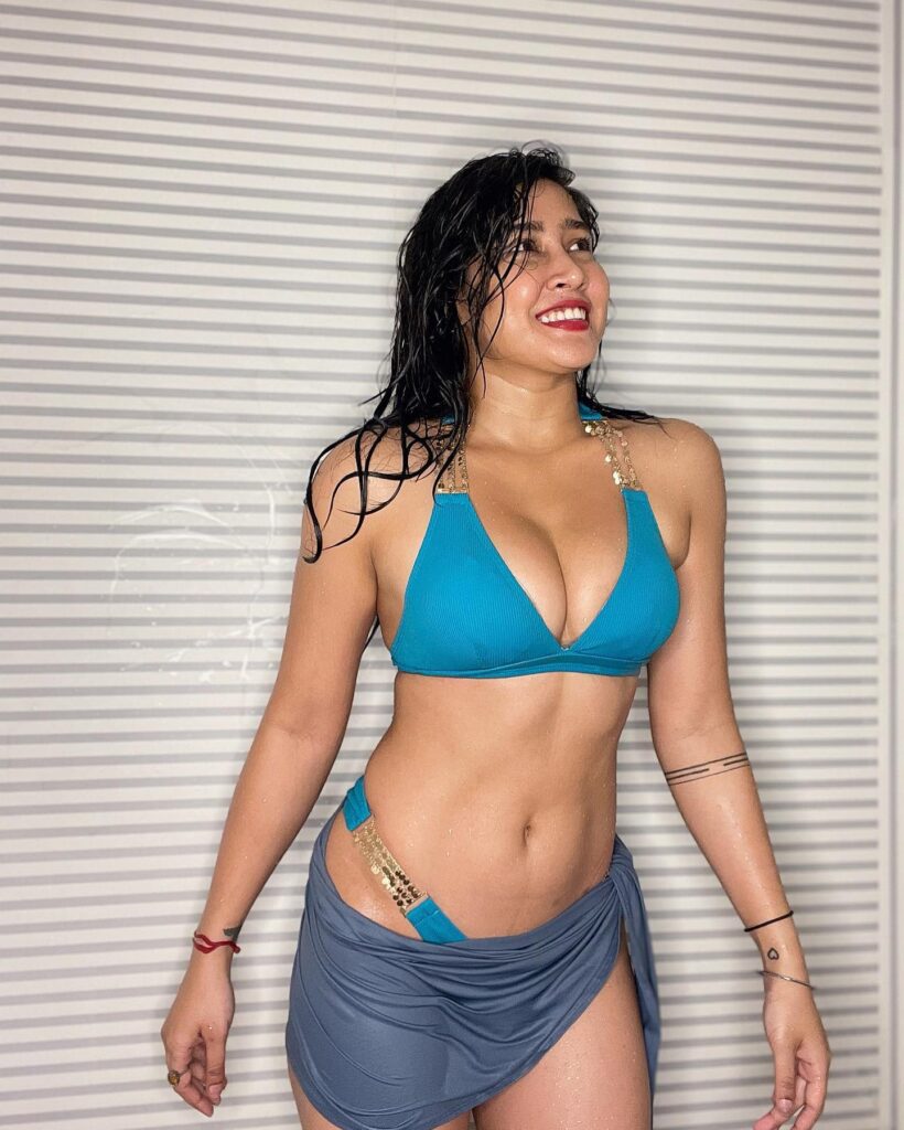 Sofia Ansari Bikini Pics