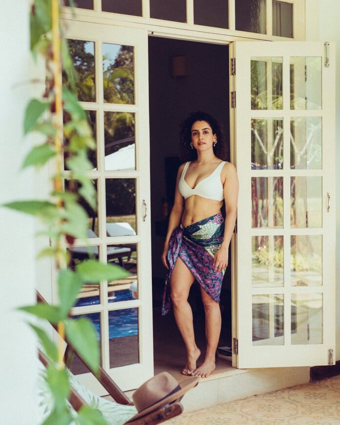 Sanya Malhotra photos in bikini