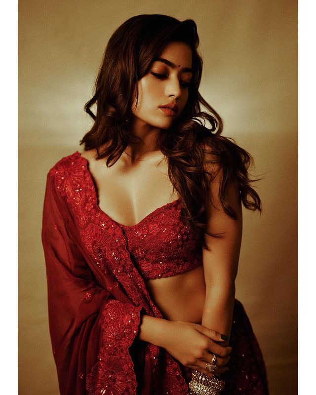 Rashmika Mandanna sexy photos