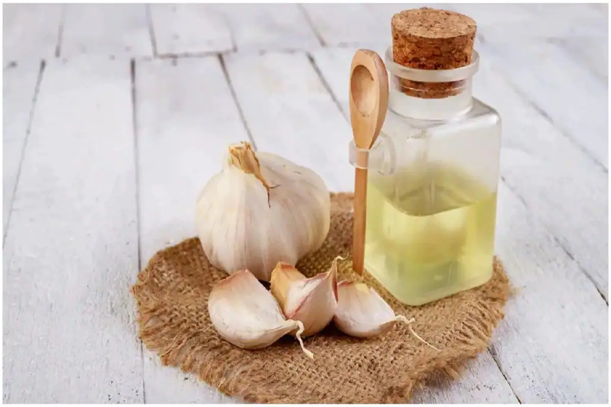Benefits of using Garlic Juice